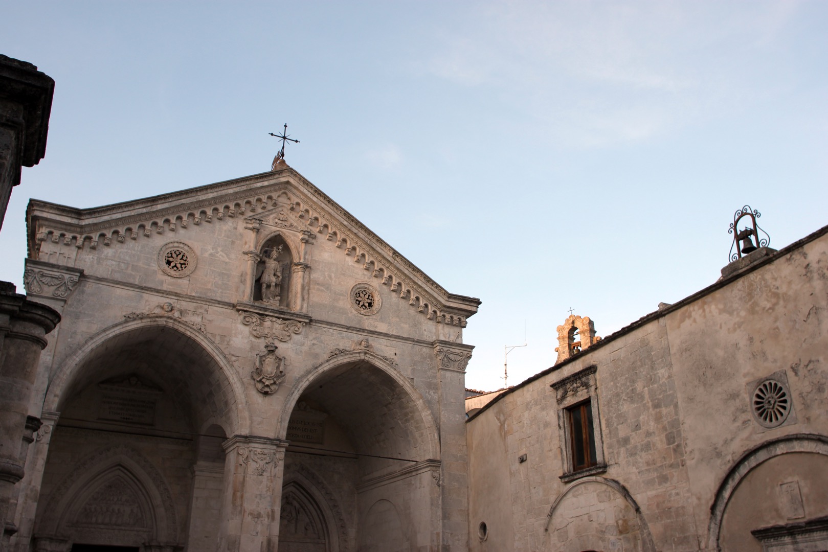 Santuario di San Michele arcangelo a Monte Sant'Angelo